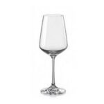 Try it with a set of these six glasses in a modern design, into which you can pour red and white wine.