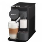 The milk jug has a removable lid so that you can easily refill it between preparations - of course it is dishwasher safe.
