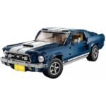 <p>Lego kits</p>