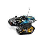 <p>Lego kits</p>