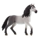 <p>Figurines and animals</p>