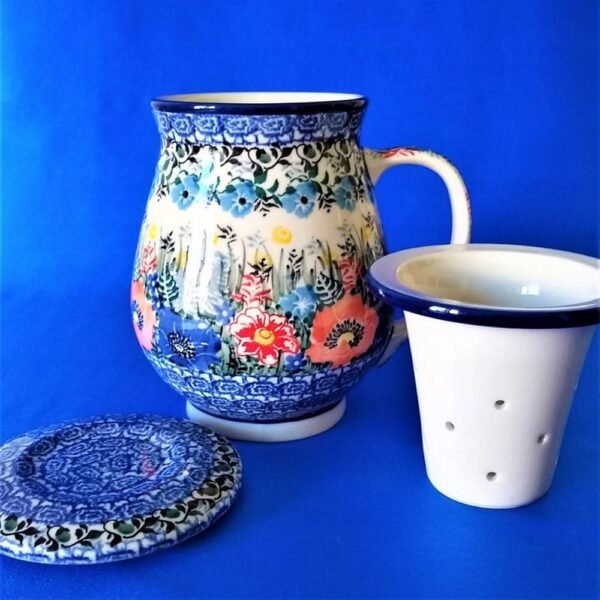 Ceramic cup