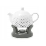 Porcelain jug