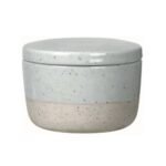 Ceramic sugar bowls and cream jugs