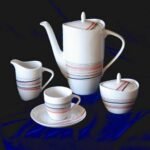 Кофейный сервиз украсит любое чаепитие в кругу семьи и друзей.
