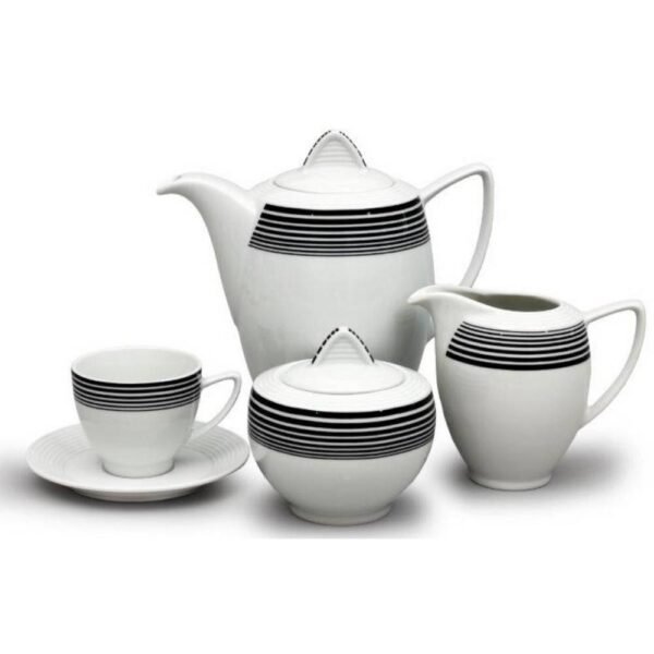 A coffee set will decorate any tea party in the company of family and friends.