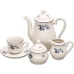 A coffee set will decorate any tea party in the company of family and friends.