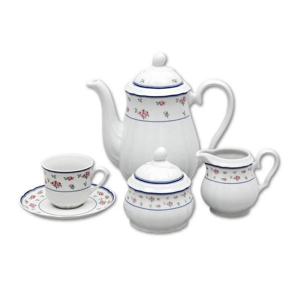 A coffee set will decorate any tea party in the company of family and friends.