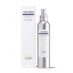 Refreshing and moisturizing spray with an oxidizing complex acts against pollutants