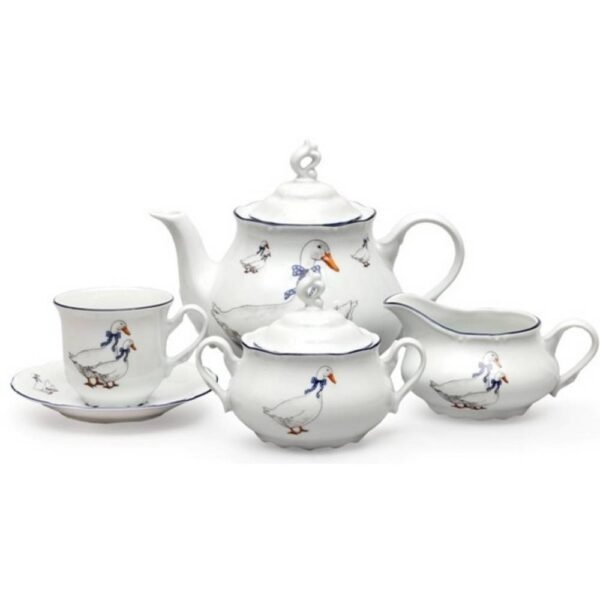 This set will decorate any tea party in the company of loved ones and friends