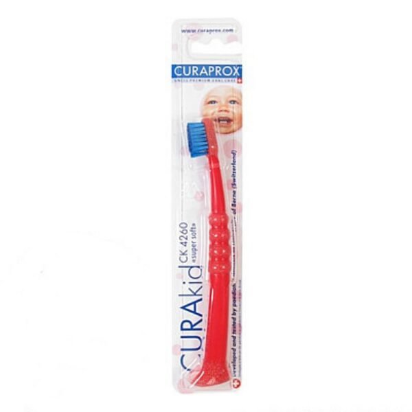 Toothbrush for children 0-4 years. Ideally balanced softness and efficiency.