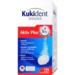 Kukident Aktiv Plus обеспечивает мощную глубокую очистку даже в тех местах, куда не может дотянуться зубная щетка. Удаляет 99,9% бактерий.